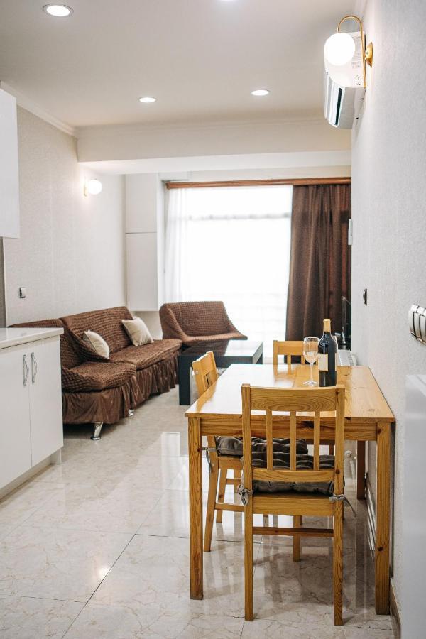 Apartament444 Tbilissi Extérieur photo